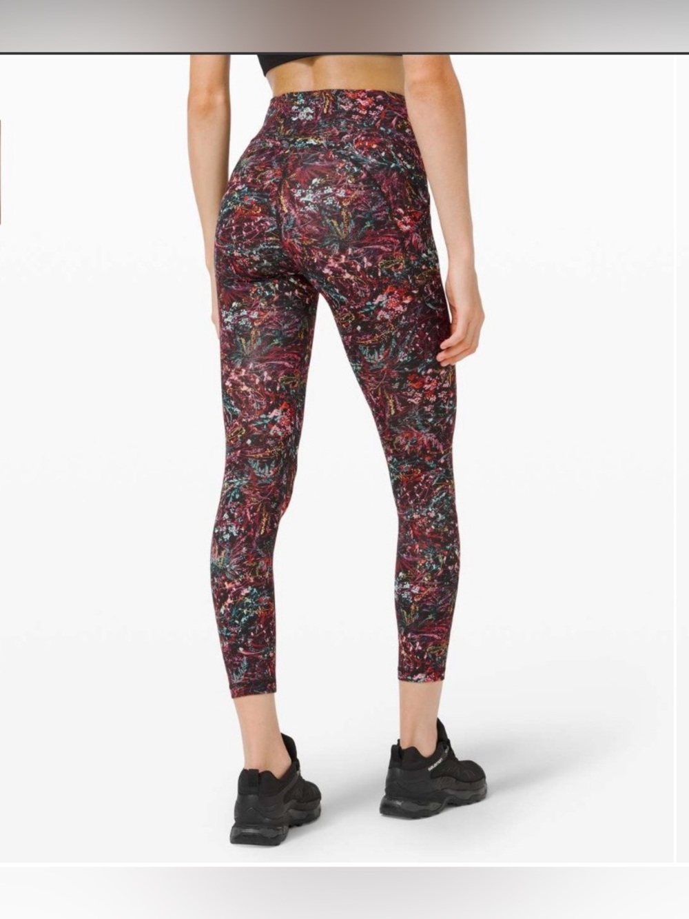 Lululemon Invigorate High-Rise Tight 25"
Foliage Overlay Multi W5CT8S size 8